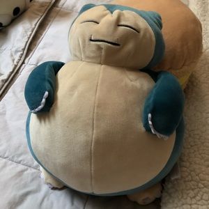 Squishy Snorlax Pokémon Plushie